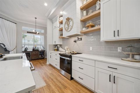 Tiny photo for 221 Two Lakes Lane, Eustis, FL 32726 (MLS # G5110547)