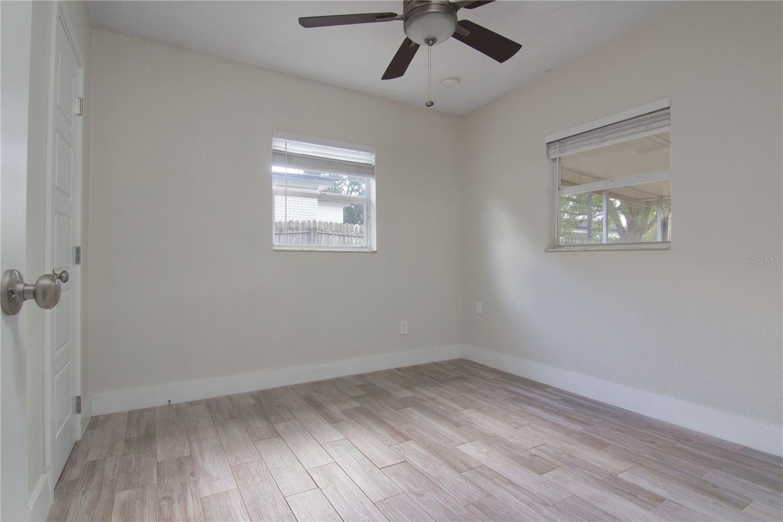 HOURGLASS HOMES - Residential Lease