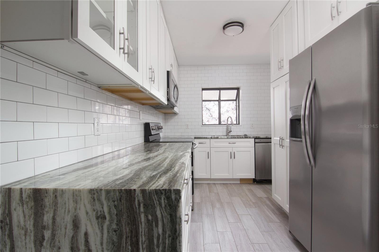 HOURGLASS HOMES - Residential Lease