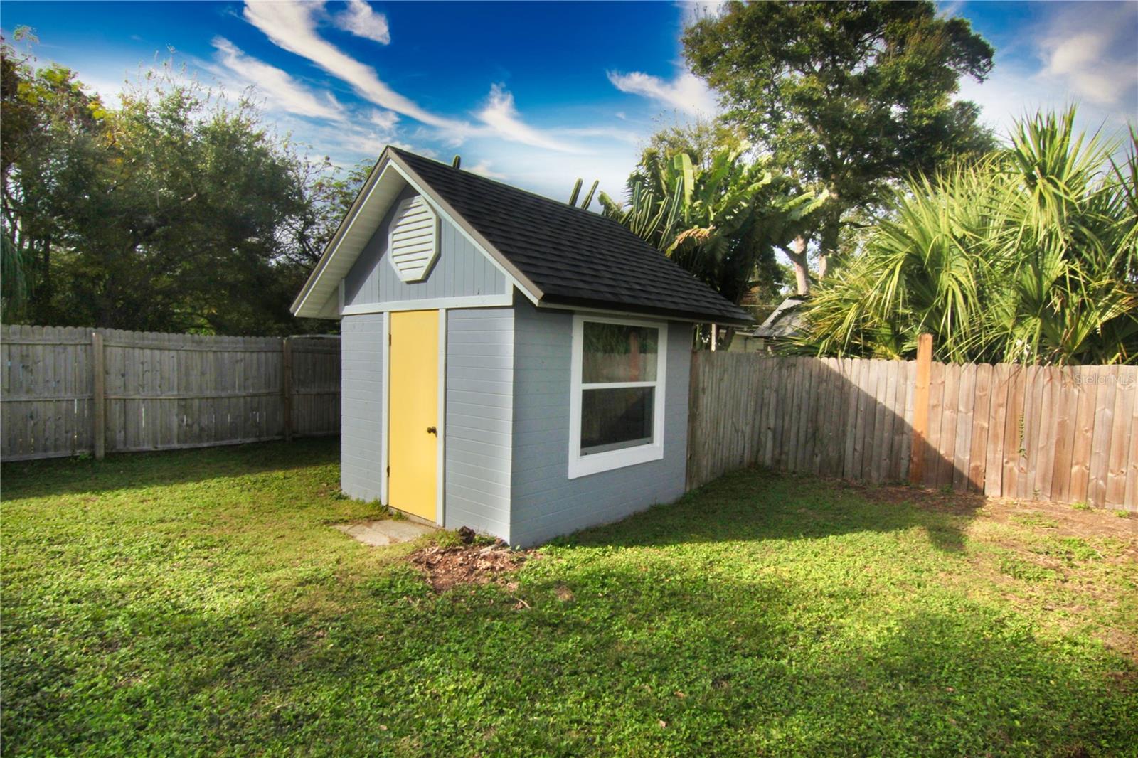 HOURGLASS HOMES - Residential Lease