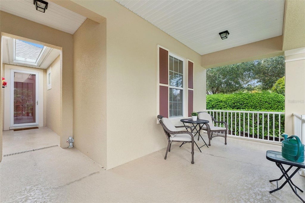 Photo of 202 Drummond Ln, Deland, FL 32724 (MLS # O6441718)