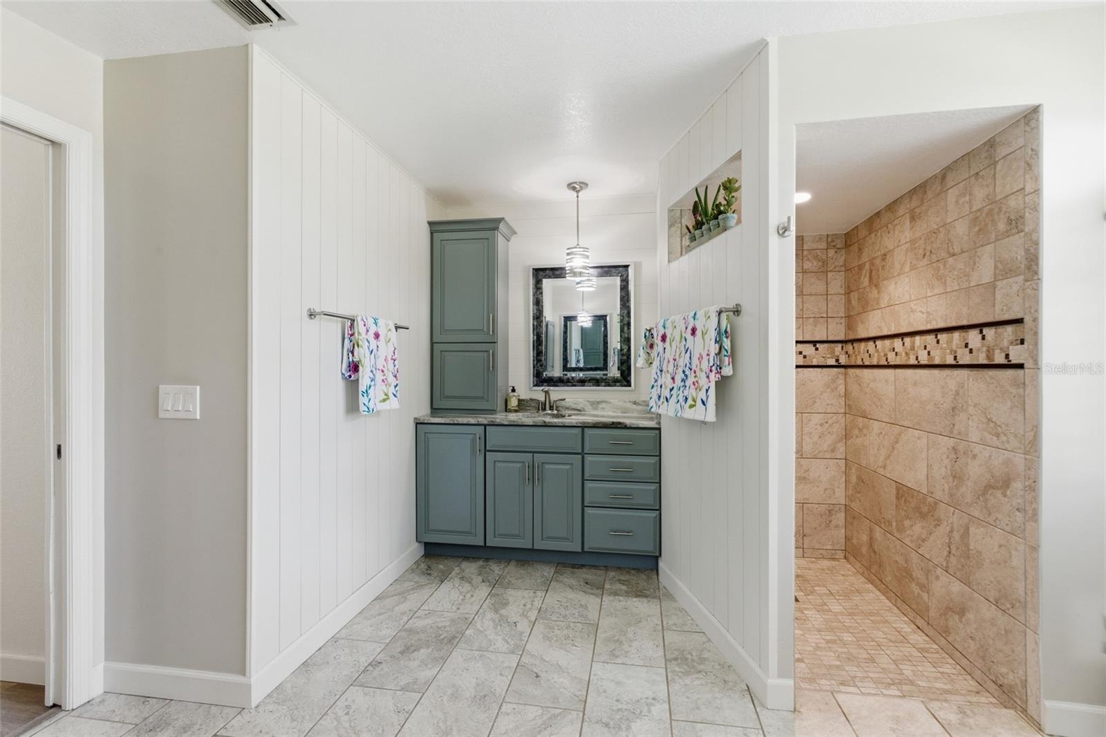 PUNTA GORDA ISLES SEC 11 - Residential