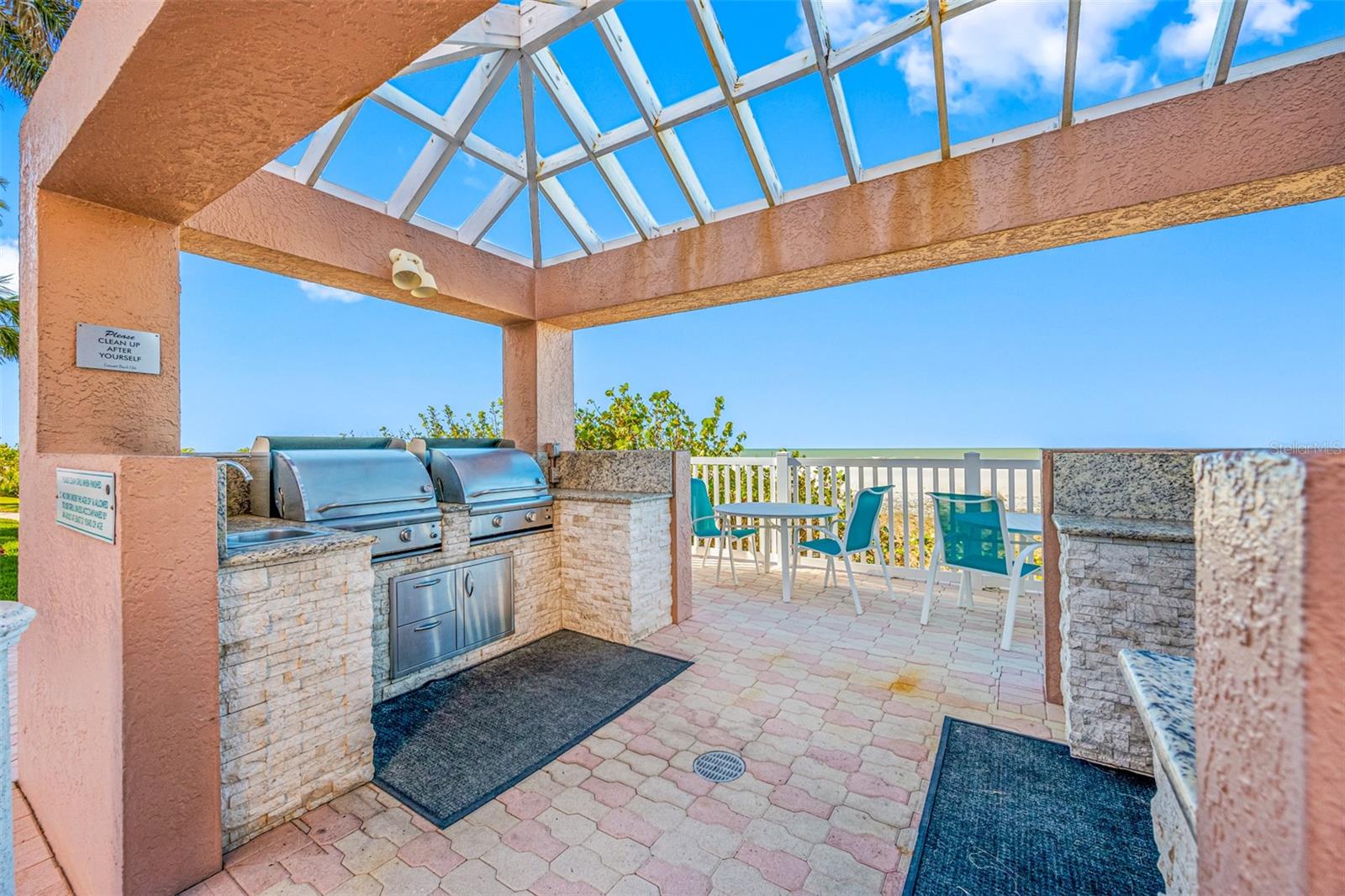 CRESCENT BEACH CLUB ONE CONDO - Residential