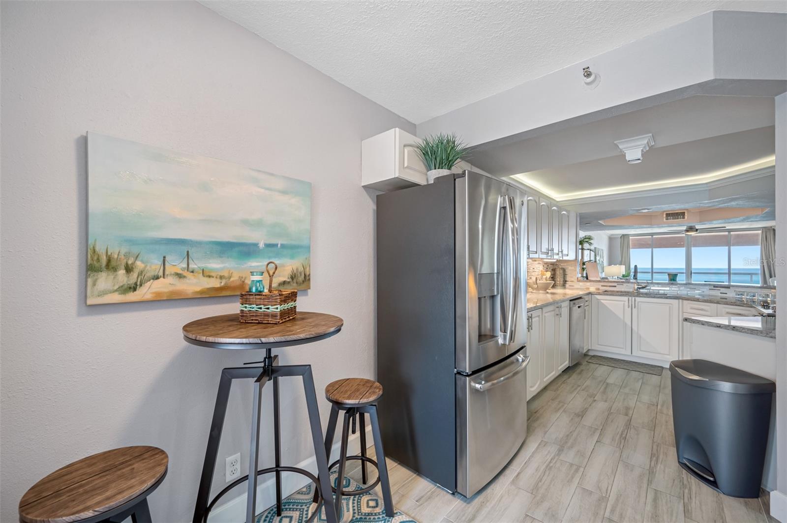 CRESCENT BEACH CLUB ONE CONDO - Residential