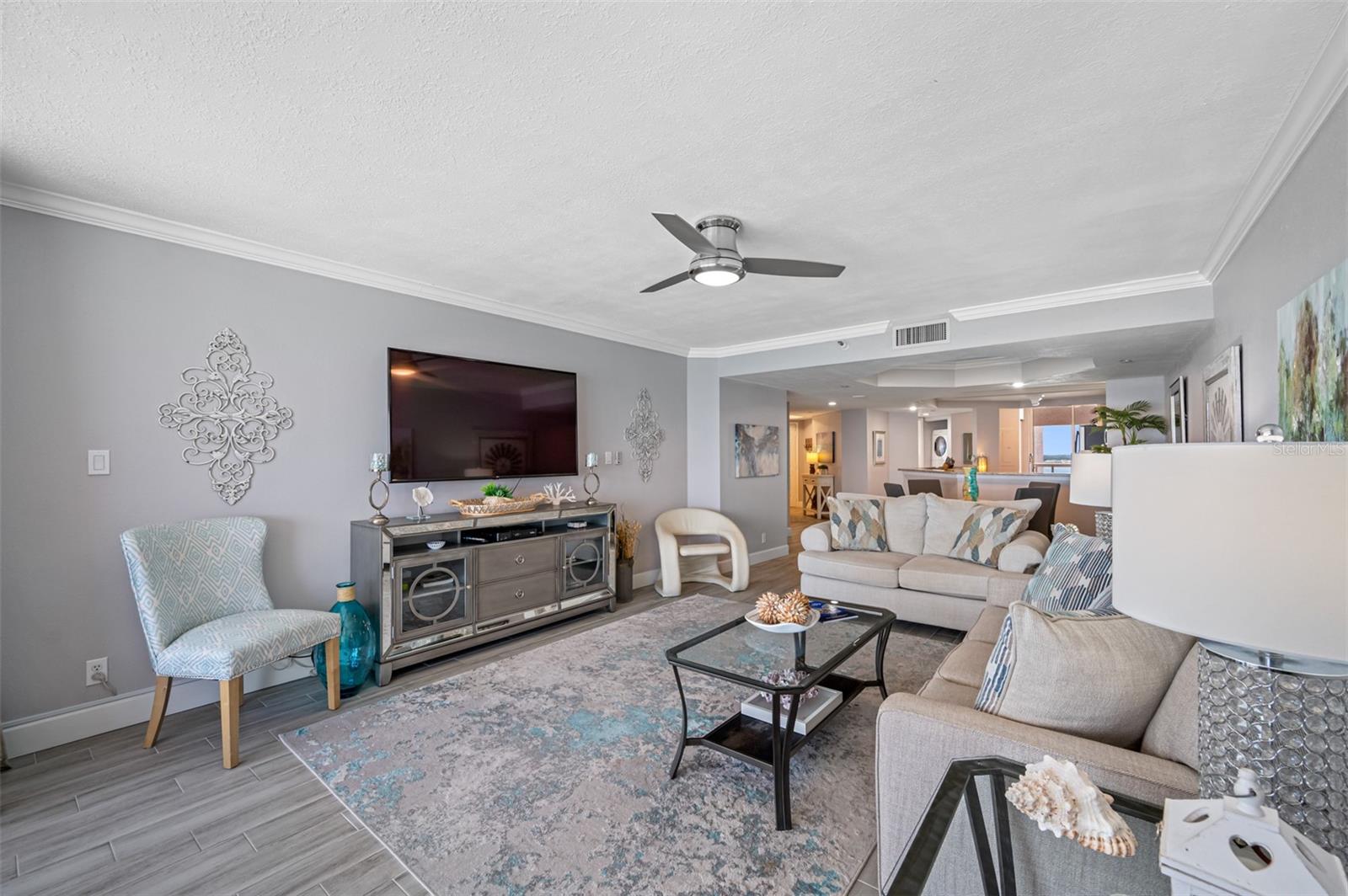 CRESCENT BEACH CLUB ONE CONDO - Residential