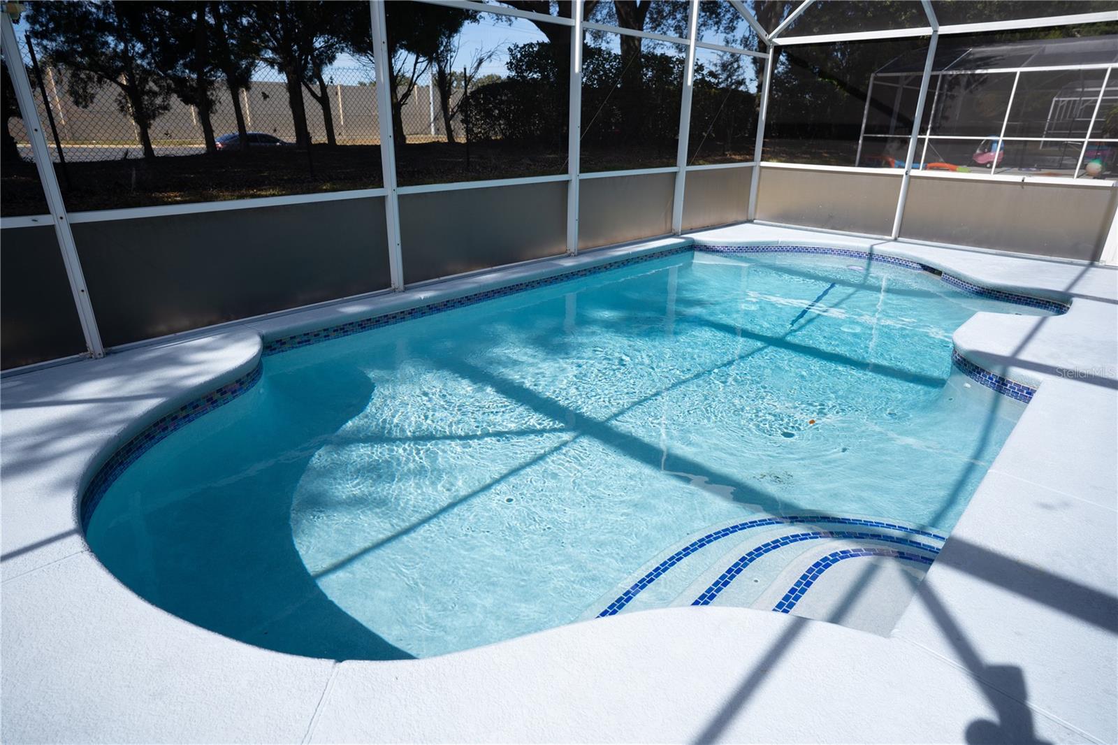 HAMPTON ESTATES - Residential Lease