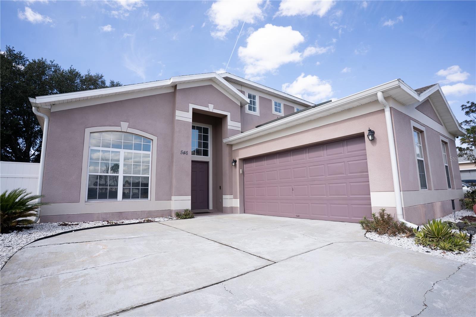 HAMPTON ESTATES - Residential Lease