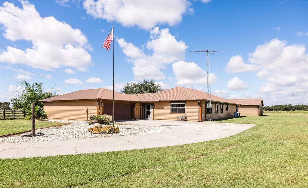 Photo of 1959 Maude Road, Wauchula, FL 33873 (MLS # C7516403)