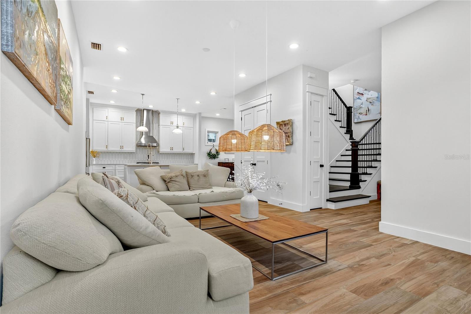 COUNTRY CLUB ADD - Residential