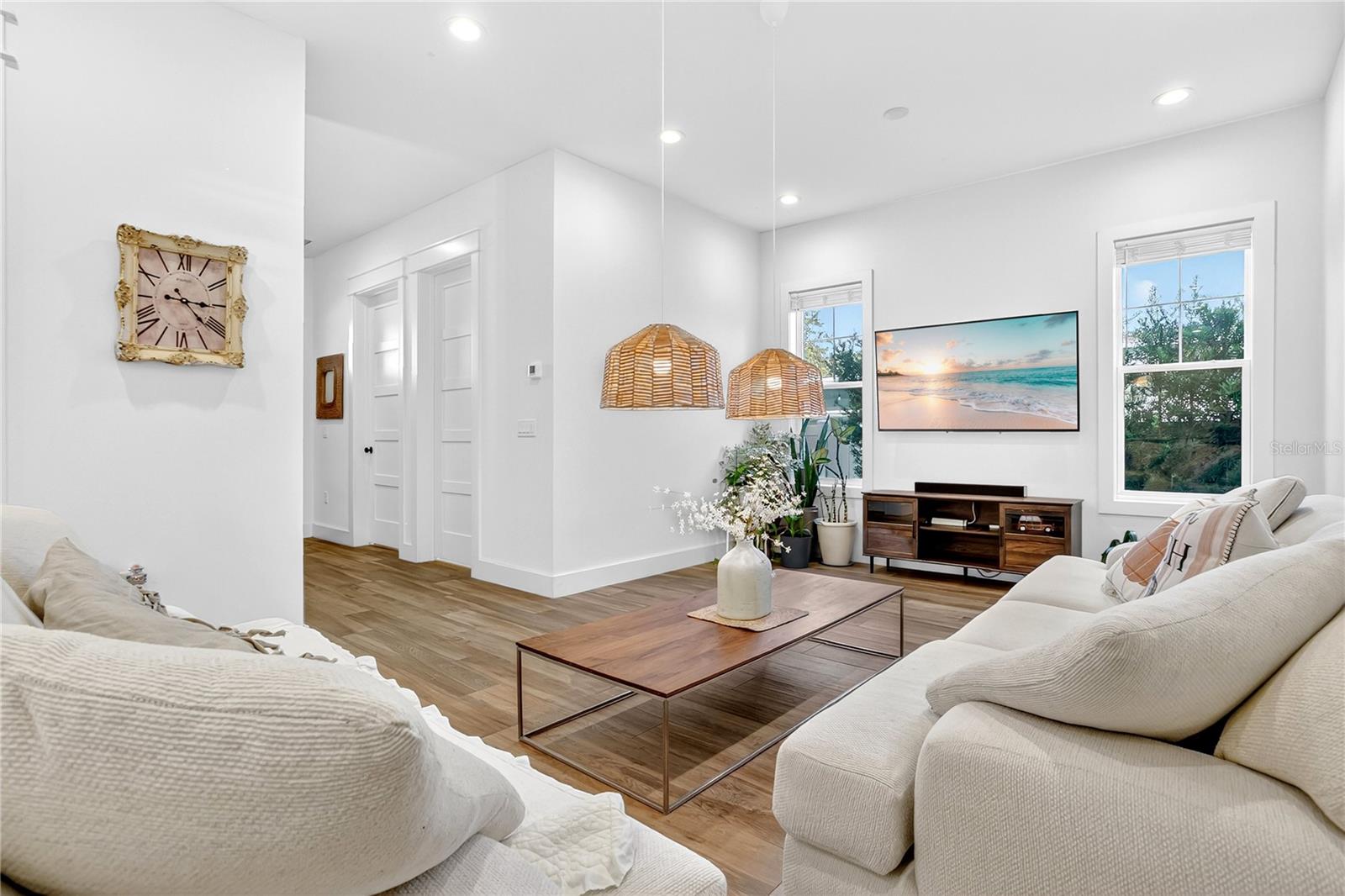 COUNTRY CLUB ADD - Residential