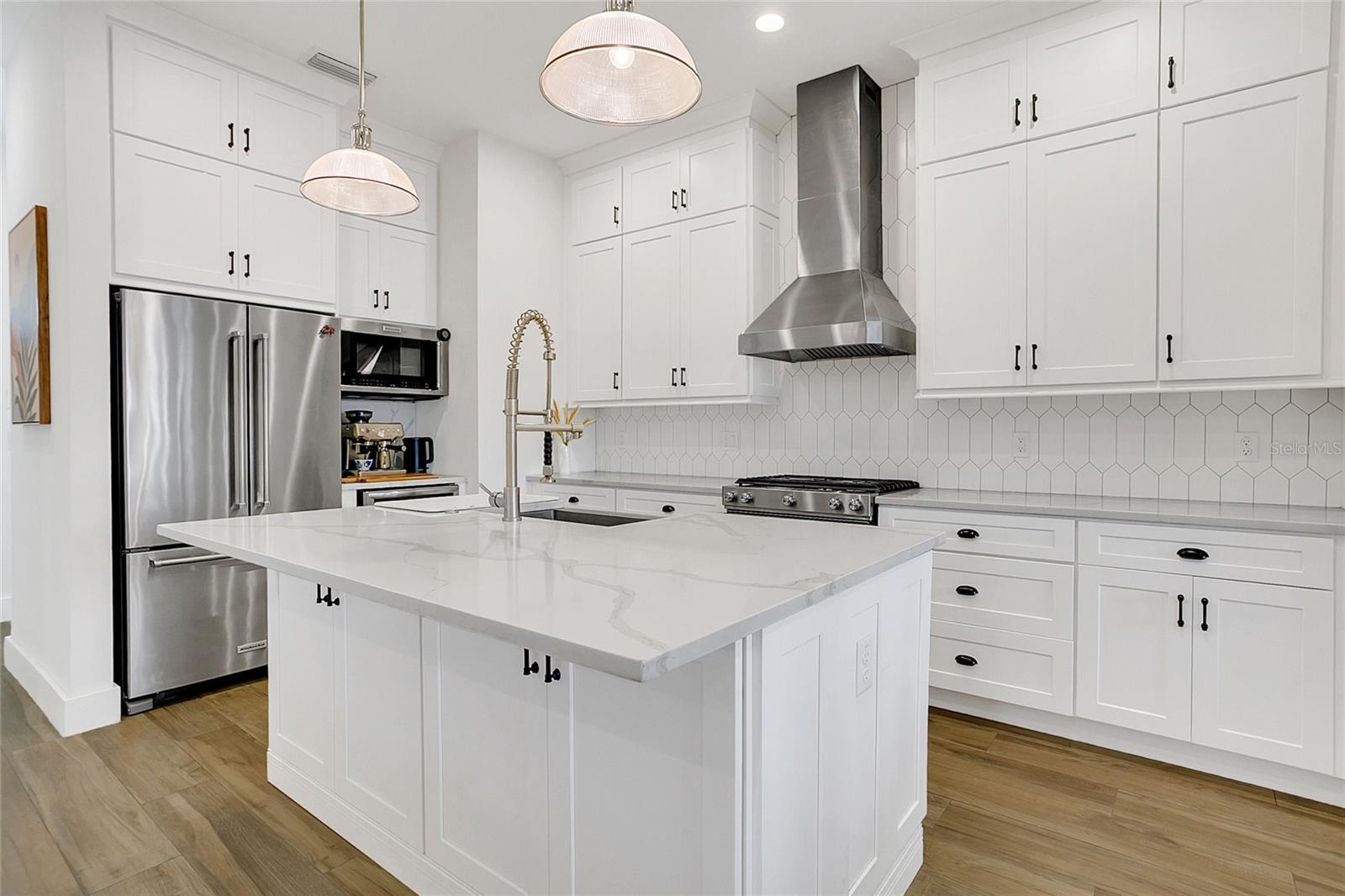 COUNTRY CLUB ADD - Residential