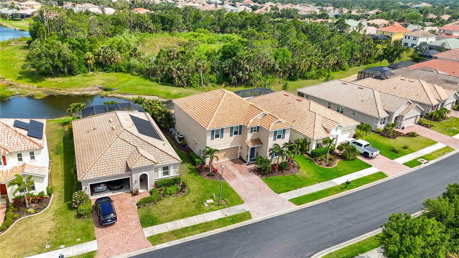 STONEYBROOK AT VENICE - Residential