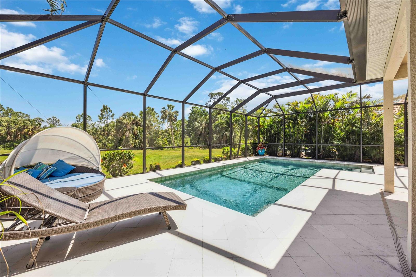 STONEYBROOK AT VENICE - Residential