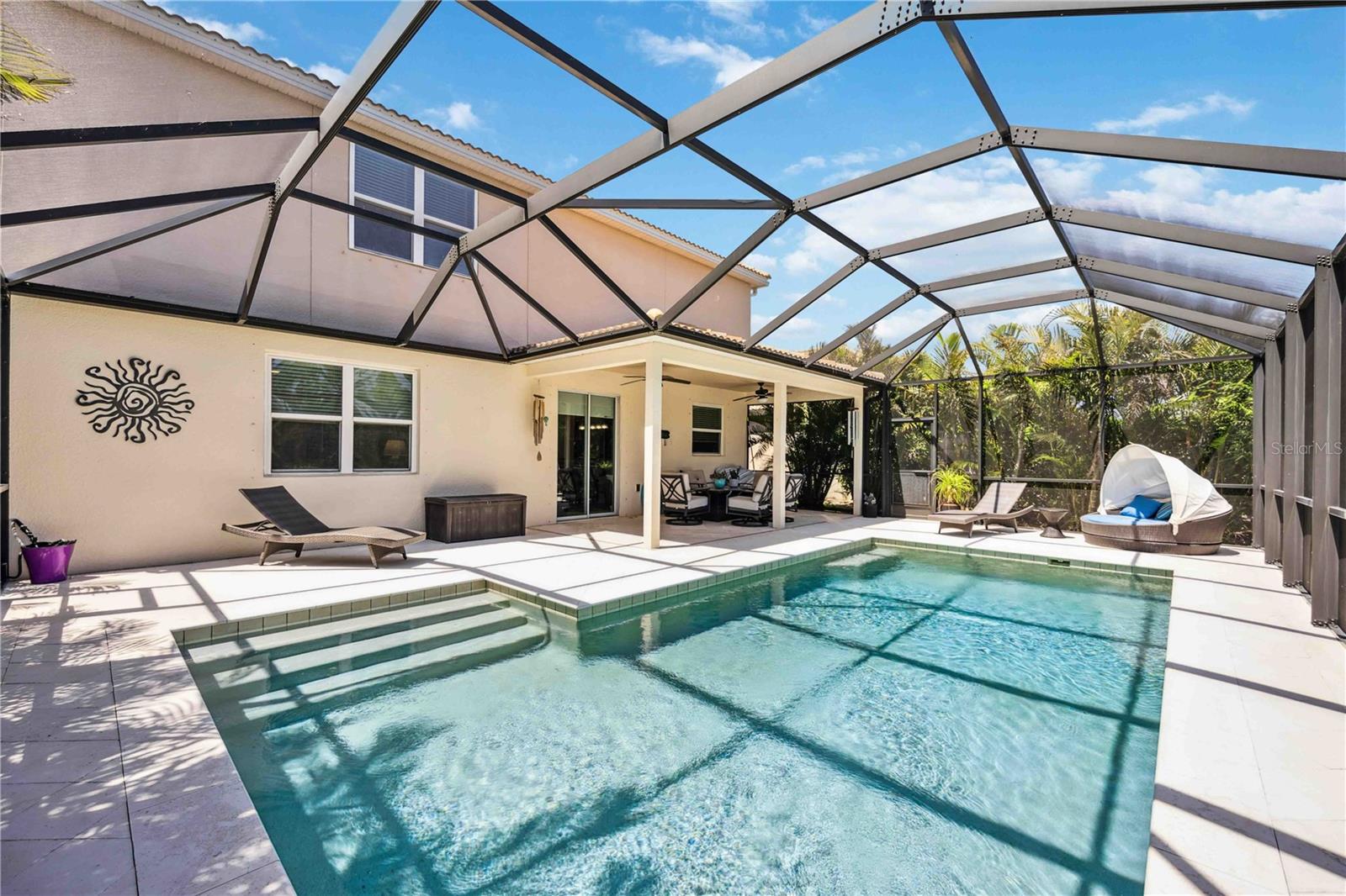 STONEYBROOK AT VENICE - Residential