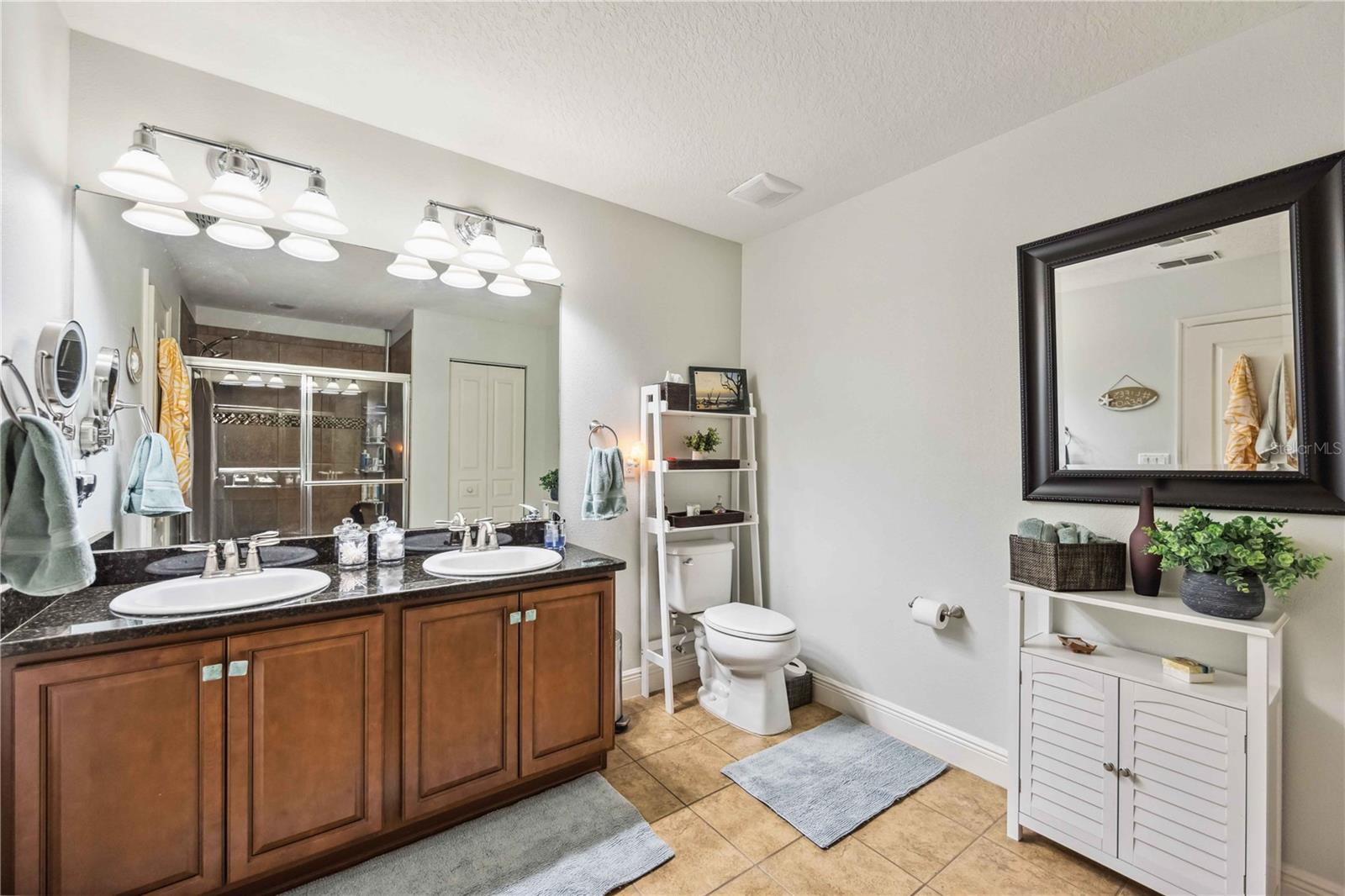 STONEYBROOK AT VENICE - Residential