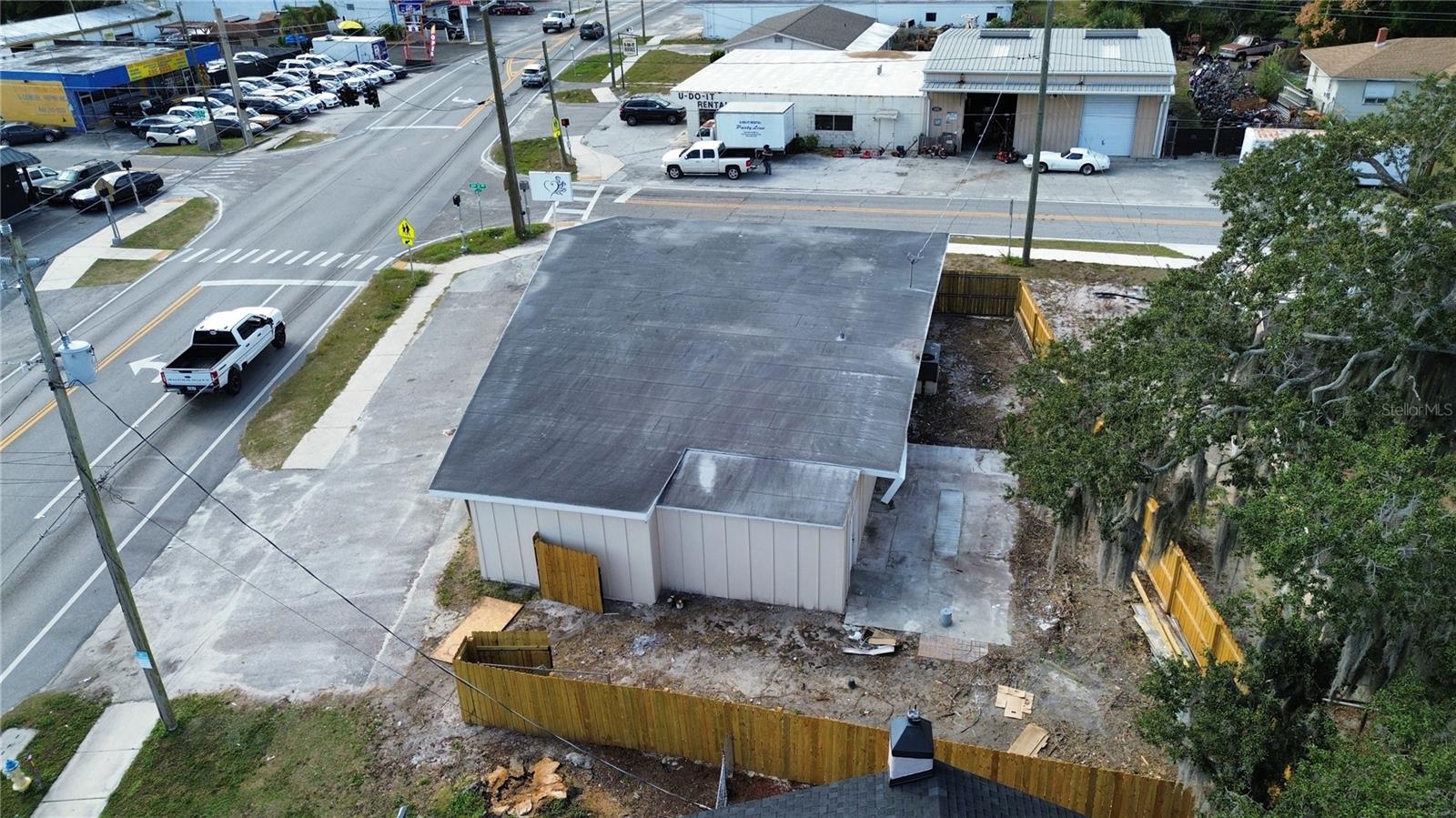 INWOOD - Commercial Sale