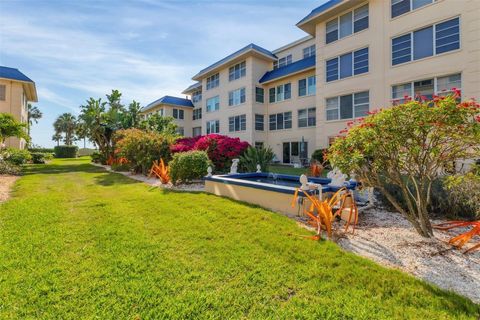 A home in LONGBOAT KEY