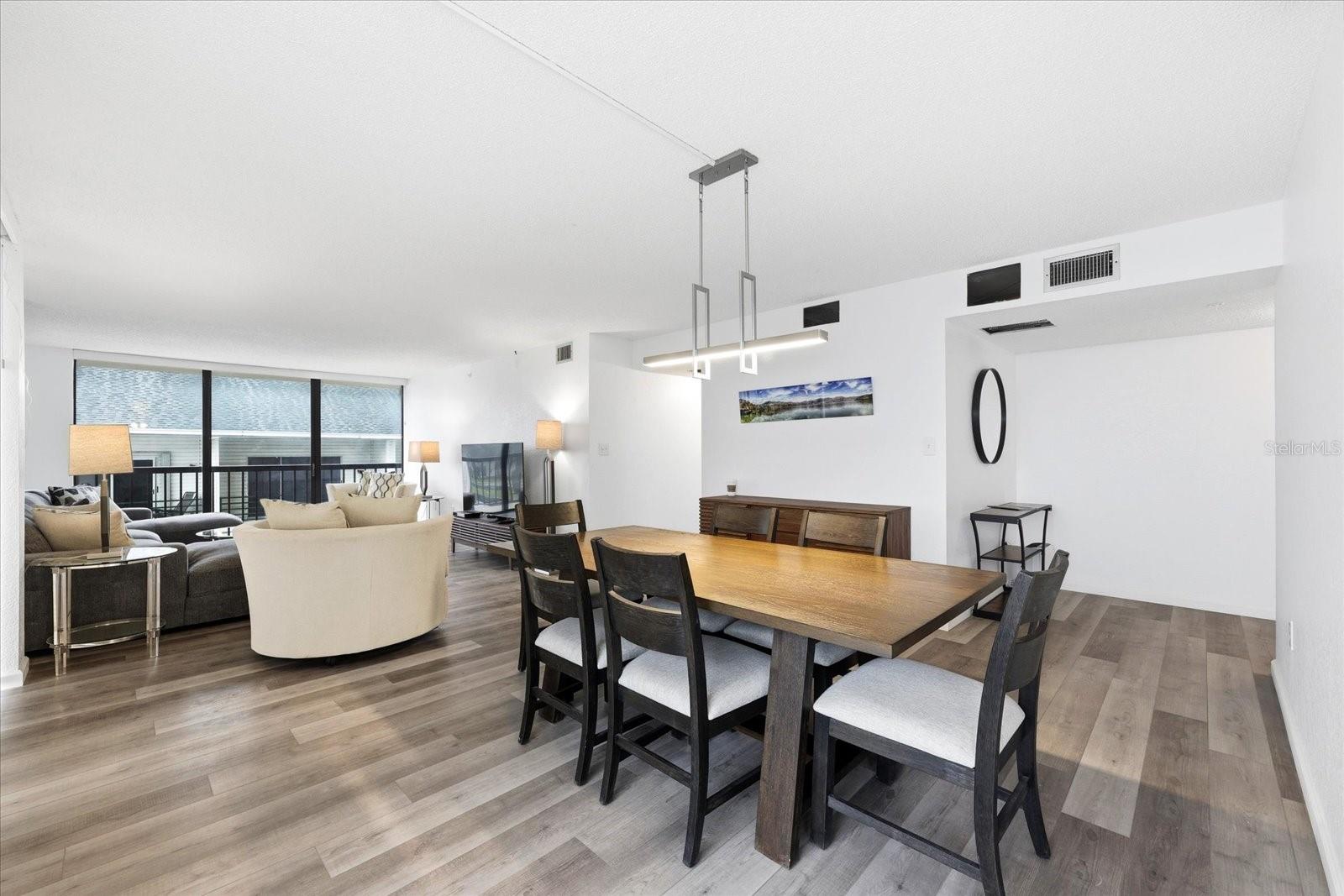 STARBOARD TOWER - Residential