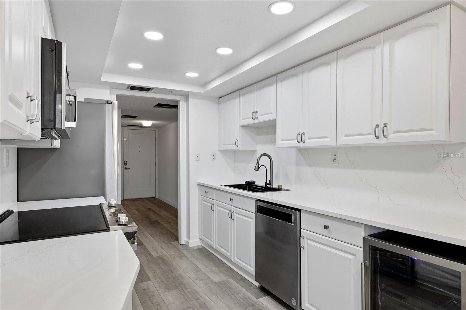 STARBOARD TOWER - Residential