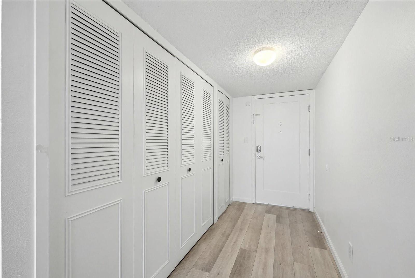 STARBOARD TOWER - Residential