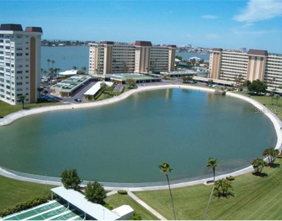 LEXINGTON TOWERS CONDO - Residential