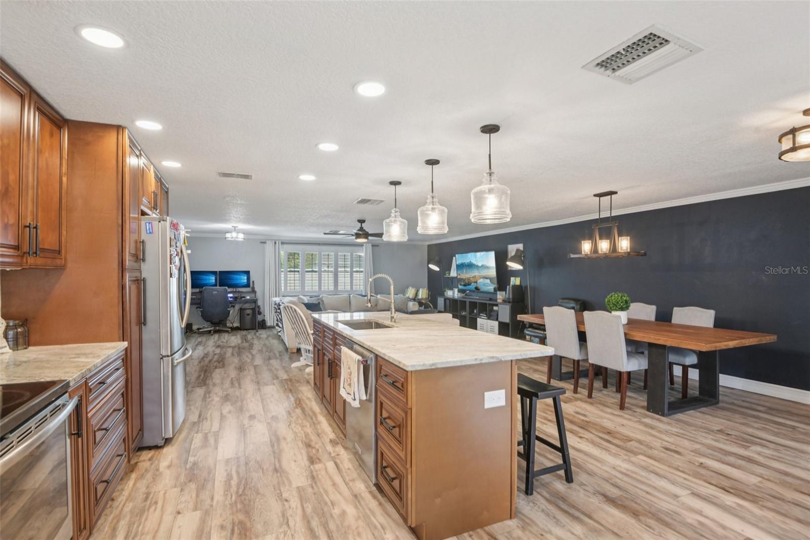 CITY ZEPHYRHILLS - Residential