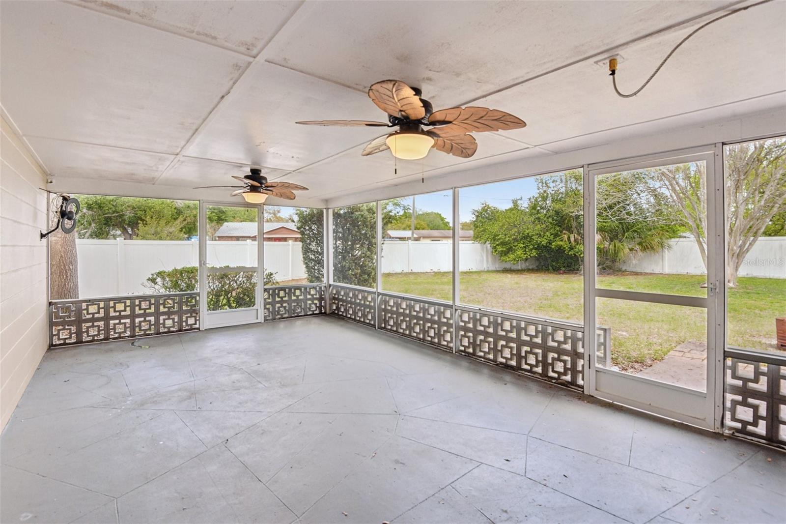 CITY ZEPHYRHILLS - Residential