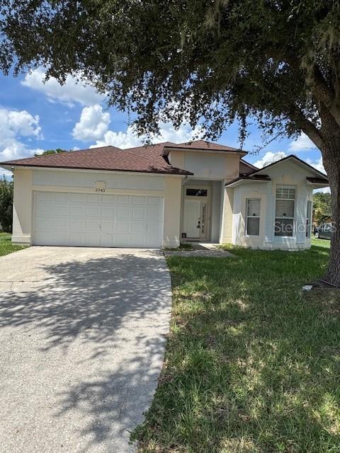 For Rent: Discover this charming 3-bed, 2-bath gem in the heart of serene East Orlando. Tucked away in a peaceful neighborhood. This home offers the perfect blend of comfort and convenience. Ideally located near UCF, Valencia College, top-rated A-rated Elementary and Winter Park High schools, and major hubs like Walmart, Waterford Lake Town Center, Siemenns and Lockheed Martin, everything you need is just around the corner! Step into a modern, stylish home where tranquility meets accessibility. Don’t miss out—this is the opportunity to live in a vibrant, well-connected area. Act fast—your dream home is waiting!