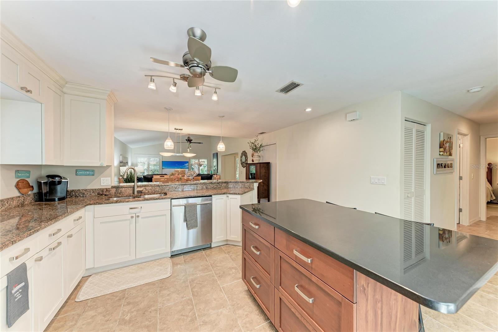 THE VILLAS AT WILD OAK BAY IV - Residential