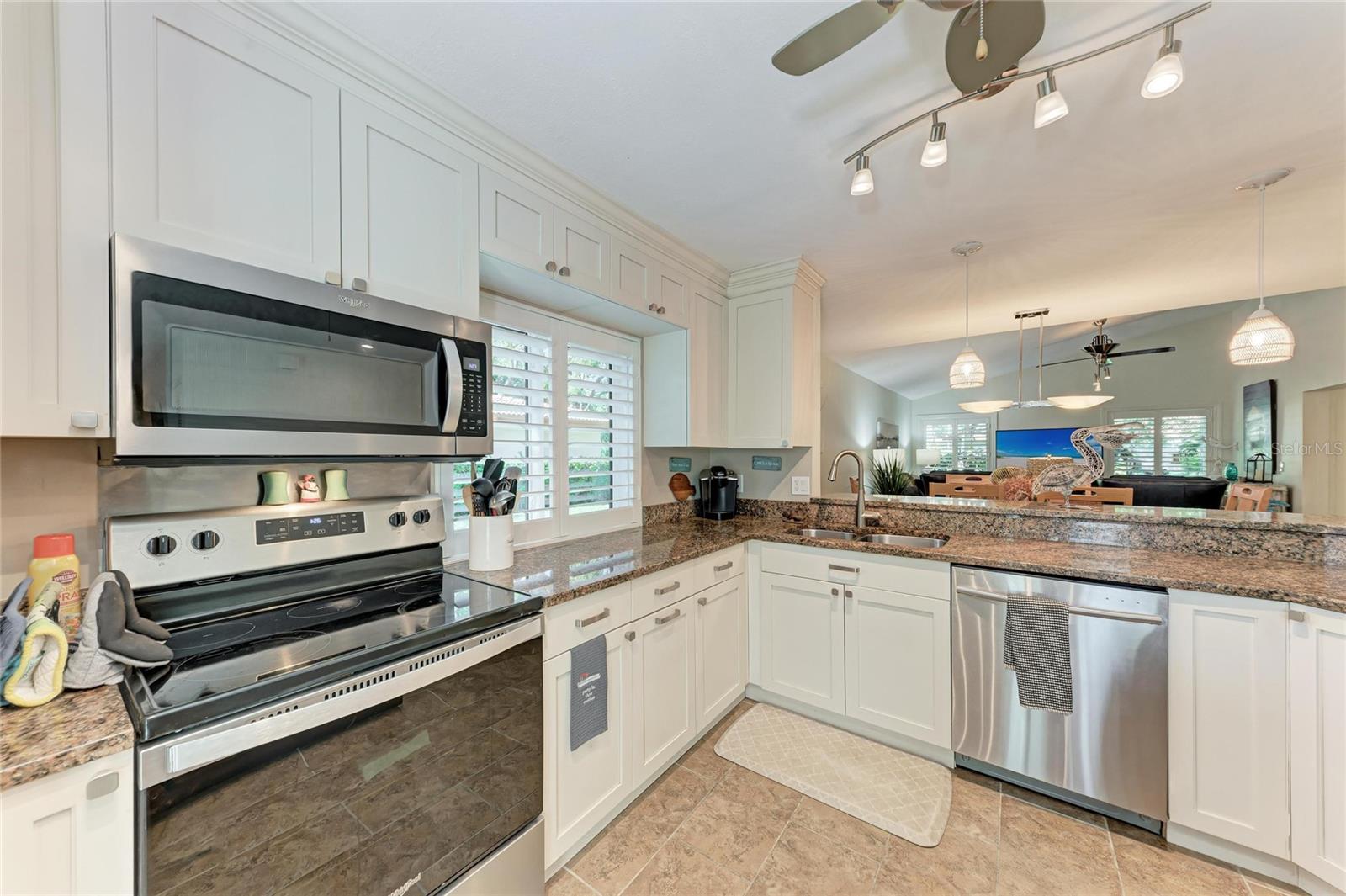 THE VILLAS AT WILD OAK BAY IV - Residential