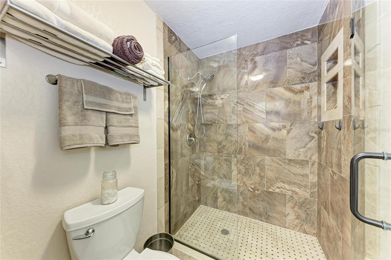 THE VILLAS AT WILD OAK BAY IV - Residential