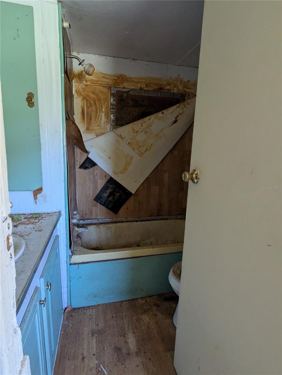 NOT IN A SUBDIVISION - Residential