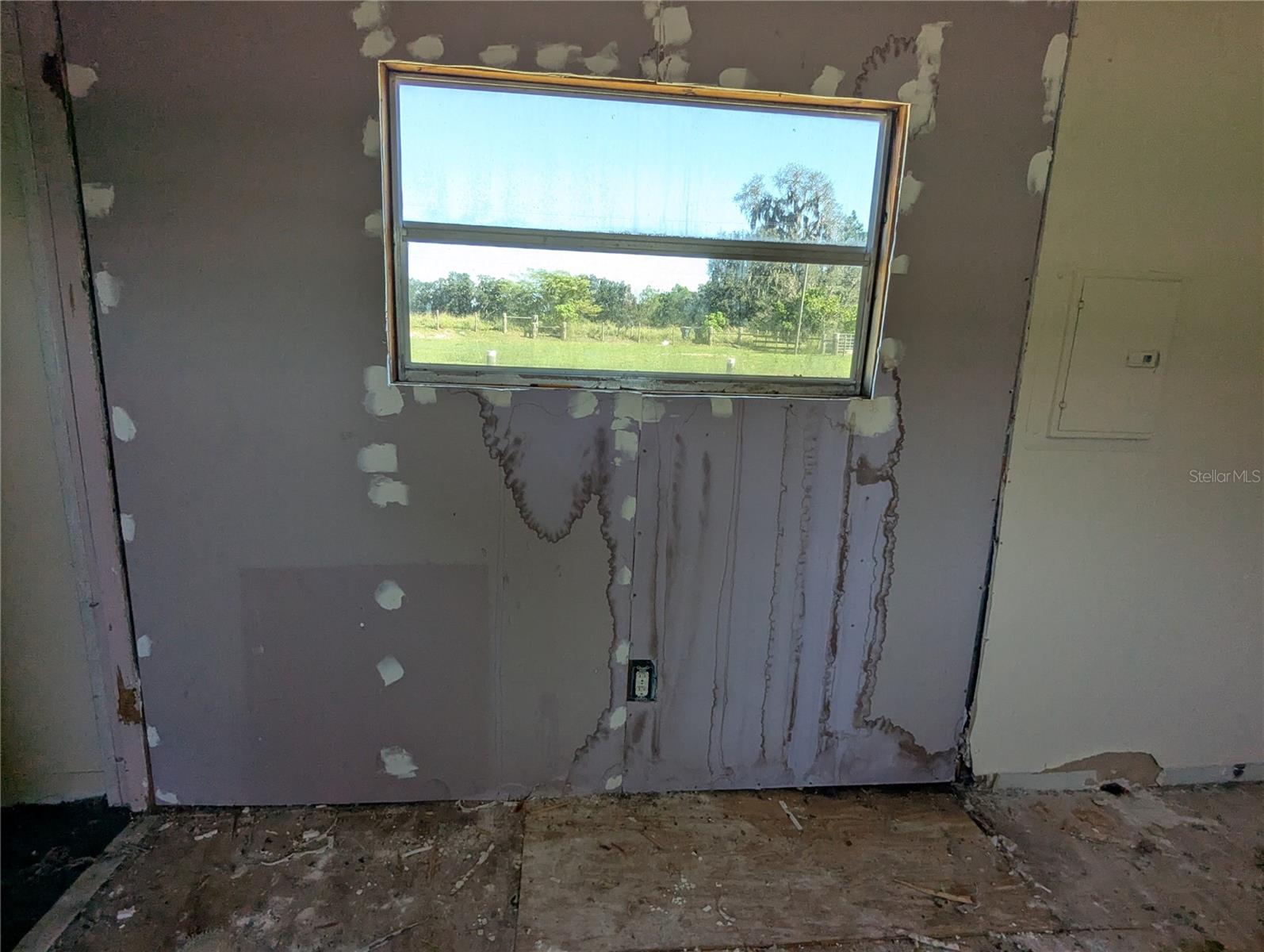 NOT IN A SUBDIVISION - Residential