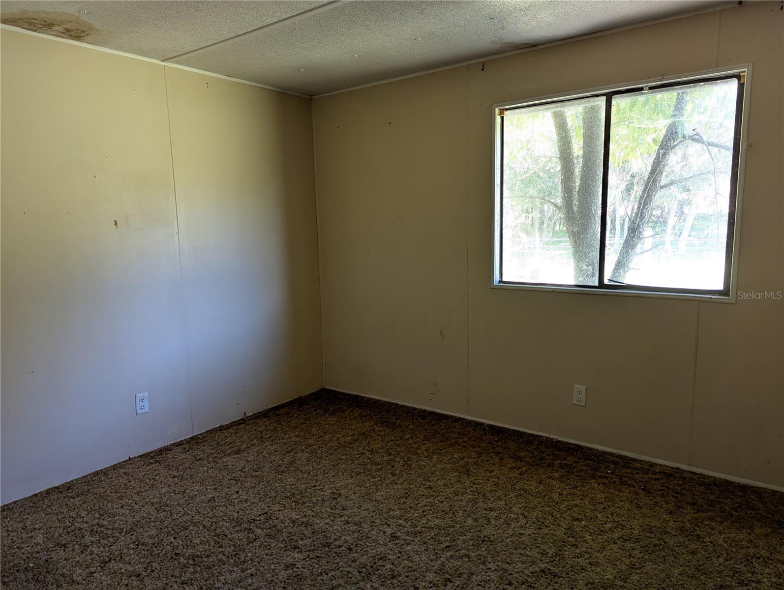 NOT IN A SUBDIVISION - Residential