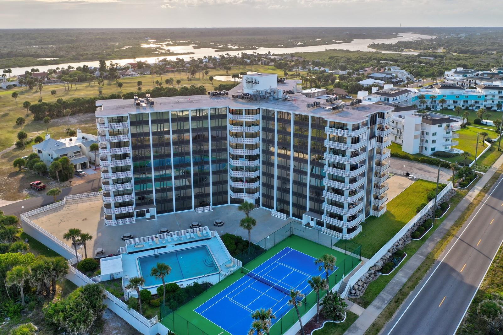 NAUTILUS CONDO - Residential Lease