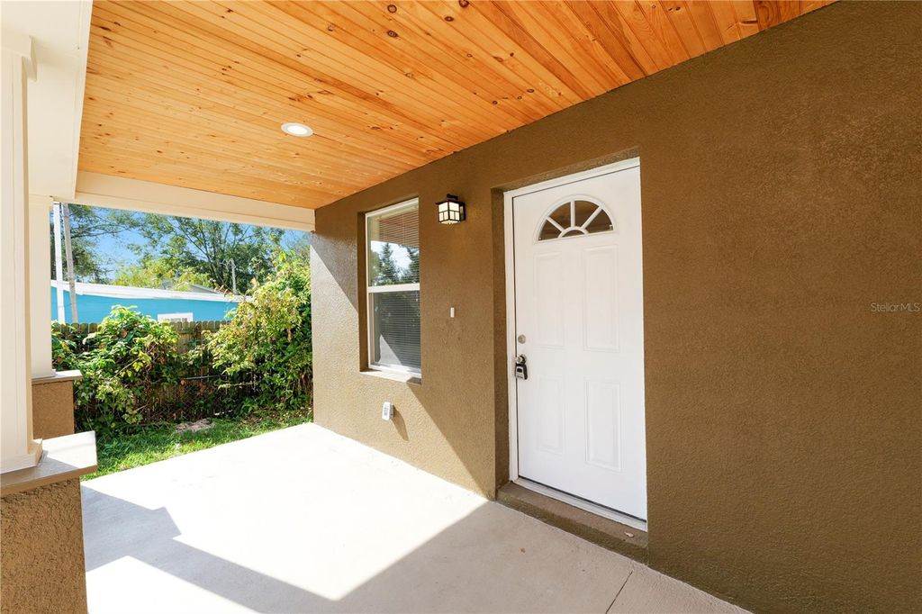 Photo of 842 N Nokomis Avenue, Lakeland, FL 33815 (MLS # L4957723)