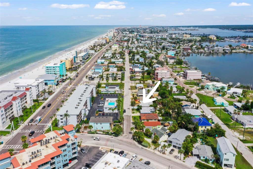 Photo of 14023 Palm Street, Madeira Beach, FL 33708 (MLS # TB8536501)