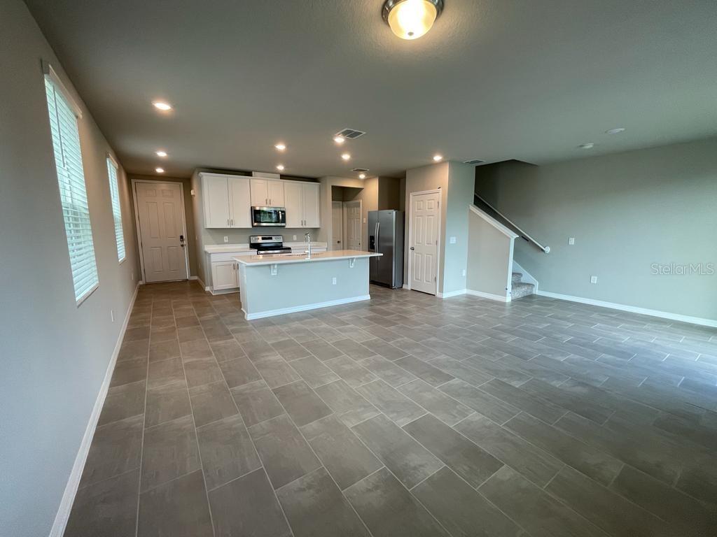 UNION SQUARE LEGACY - Residential Lease