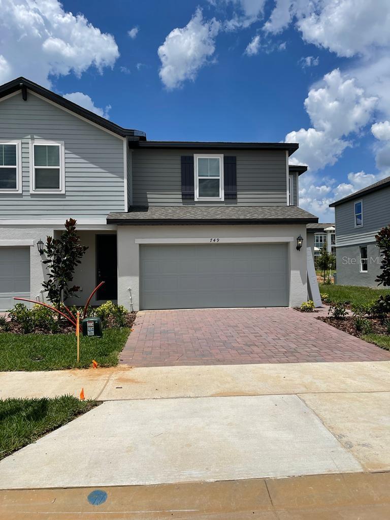 UNION SQUARE LEGACY - Residential Lease