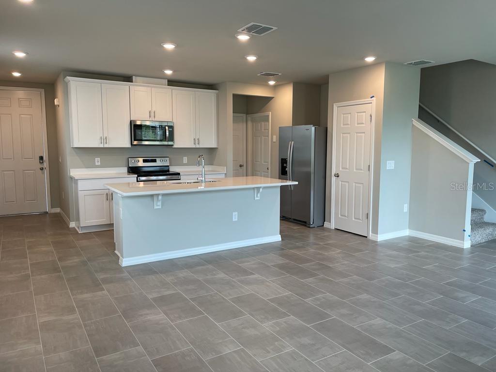 UNION SQUARE LEGACY - Residential Lease