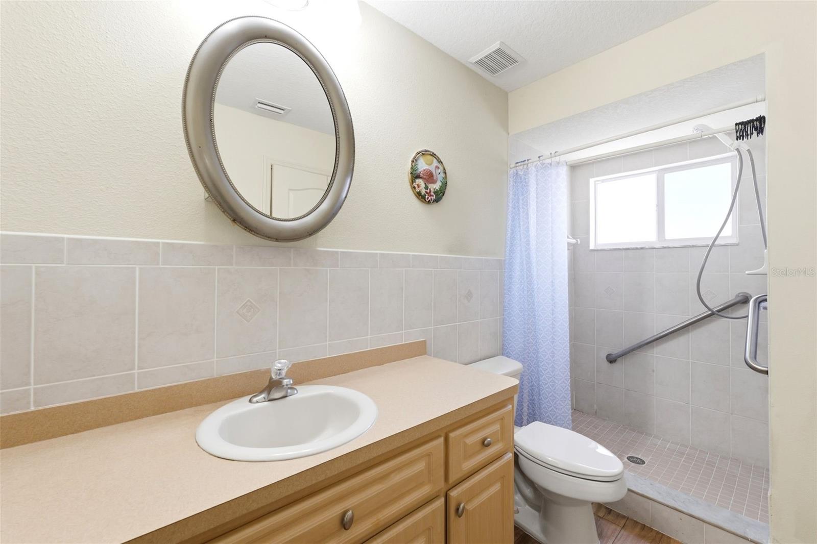 ROYAL HIGHLANDS - Residential