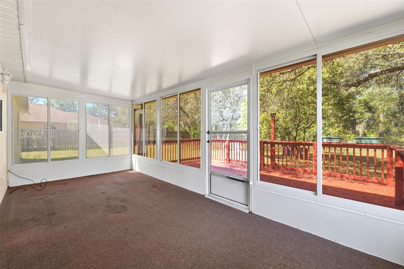 ROYAL HIGHLANDS - Residential