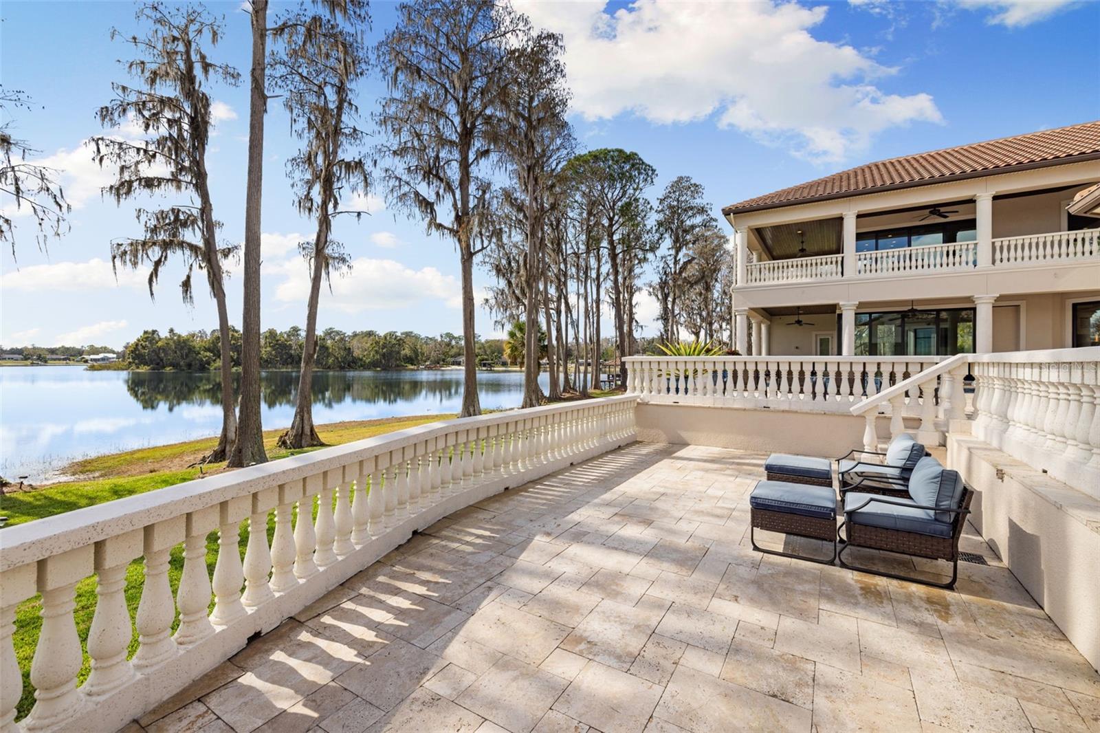 WATERSTONE - Residential