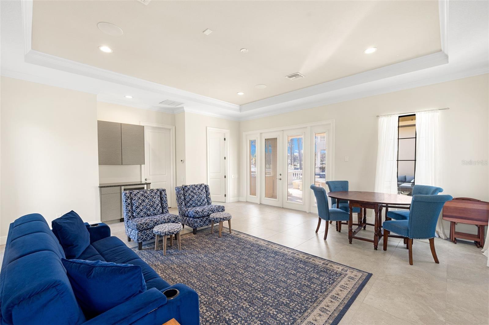 WATERSTONE - Residential