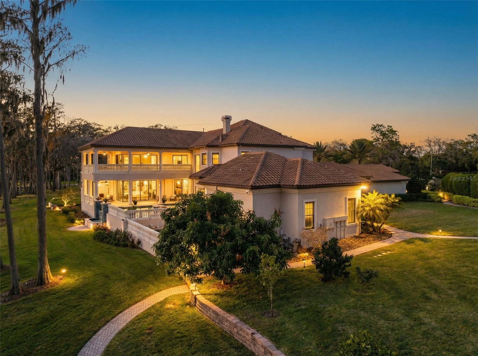 WATERSTONE - Residential