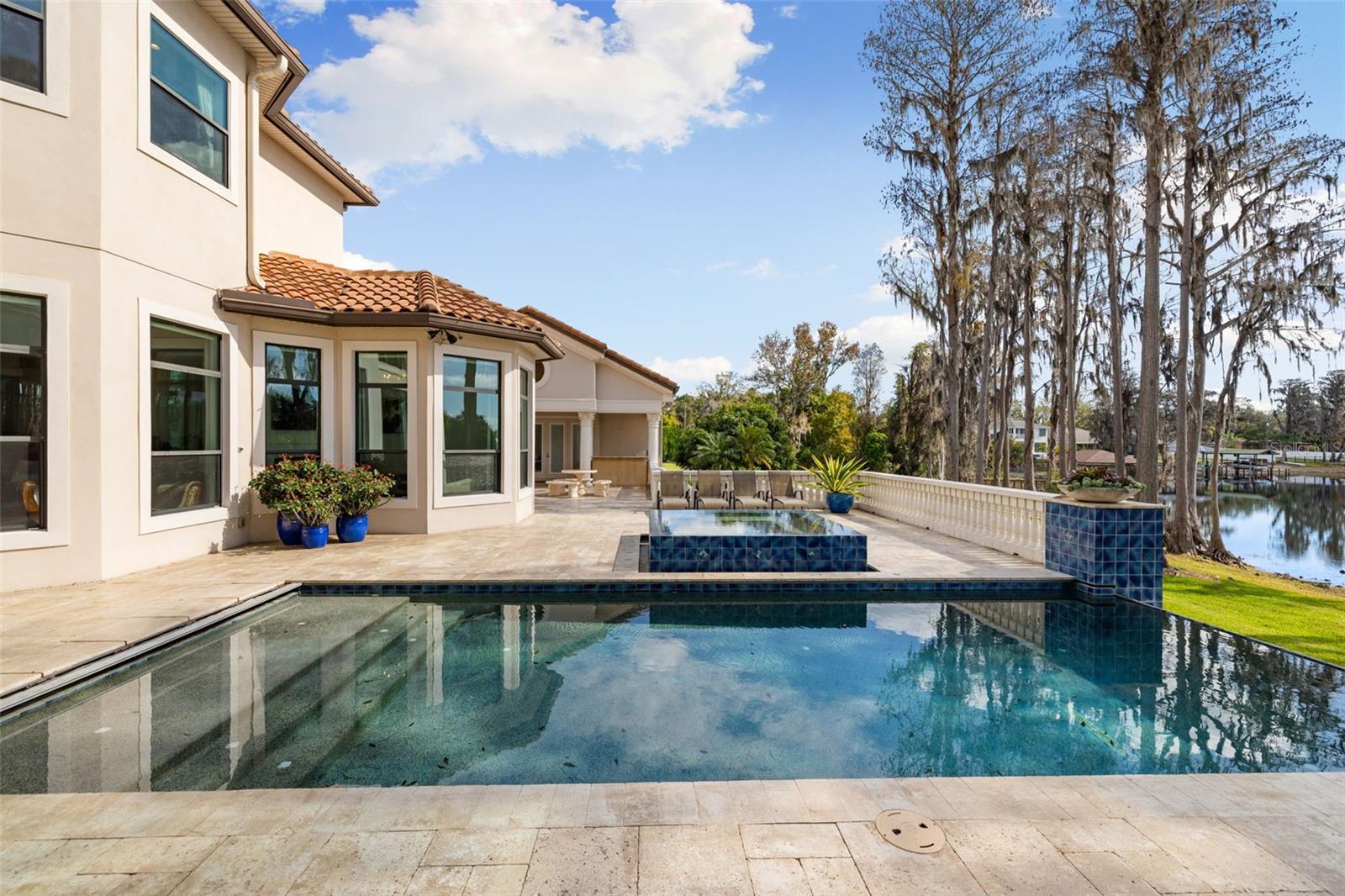 WATERSTONE - Residential