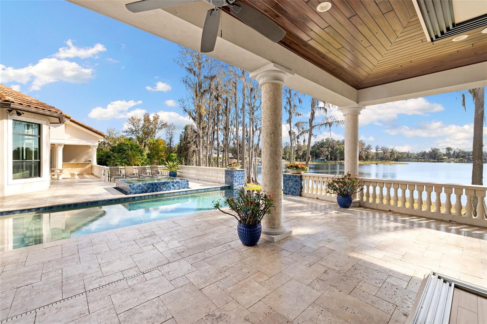 WATERSTONE - Residential