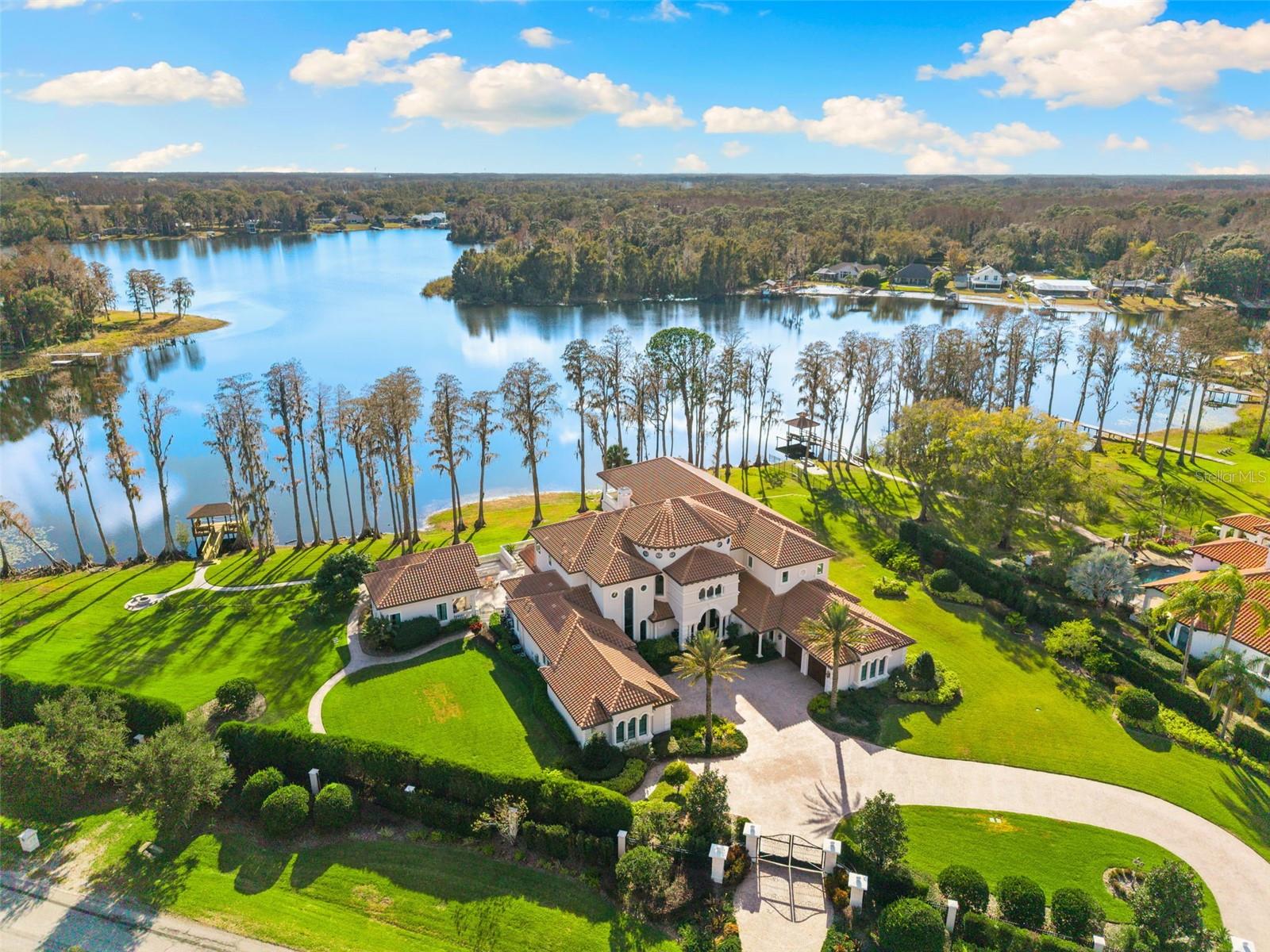 WATERSTONE - Residential