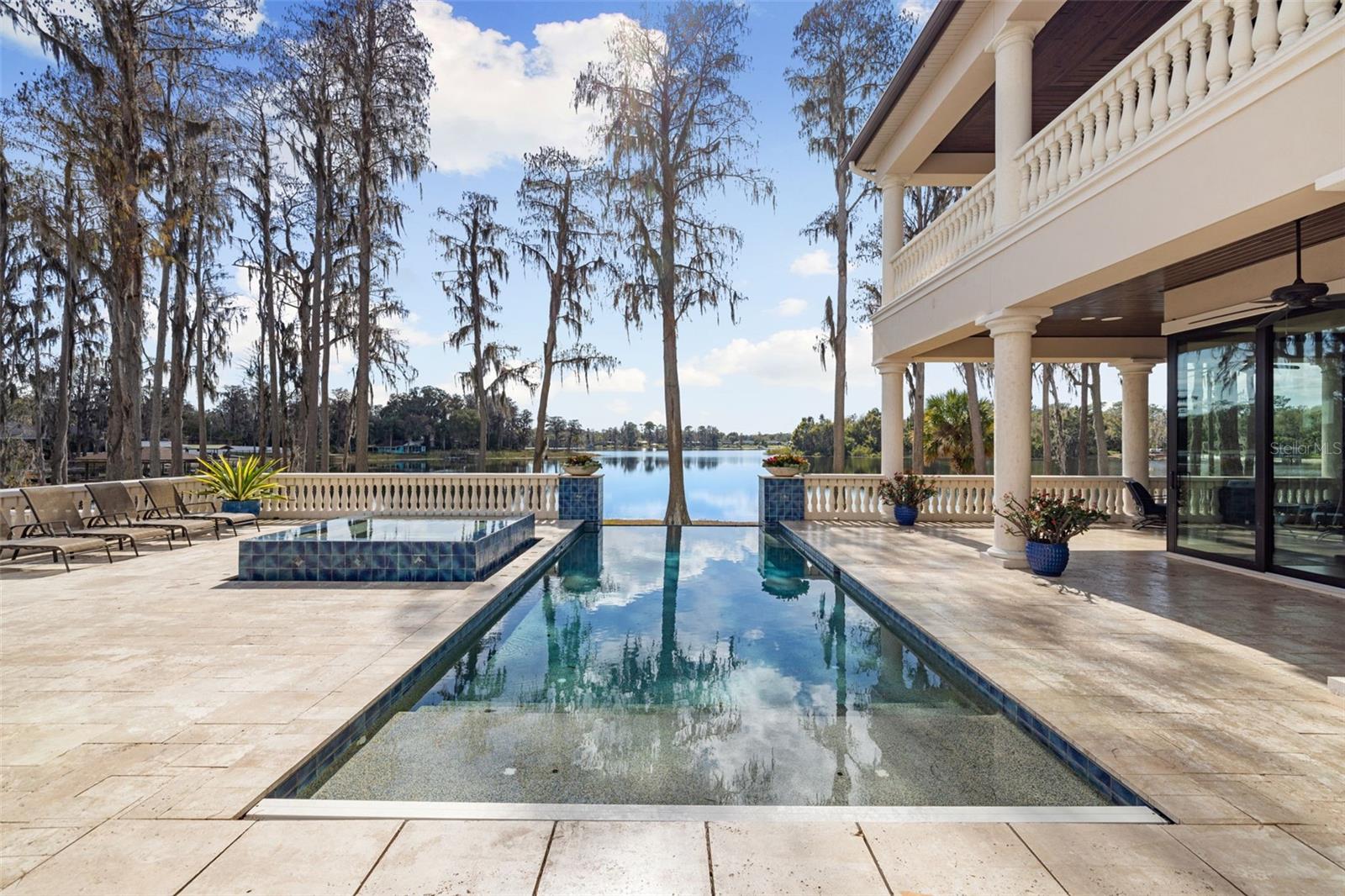 WATERSTONE - Residential