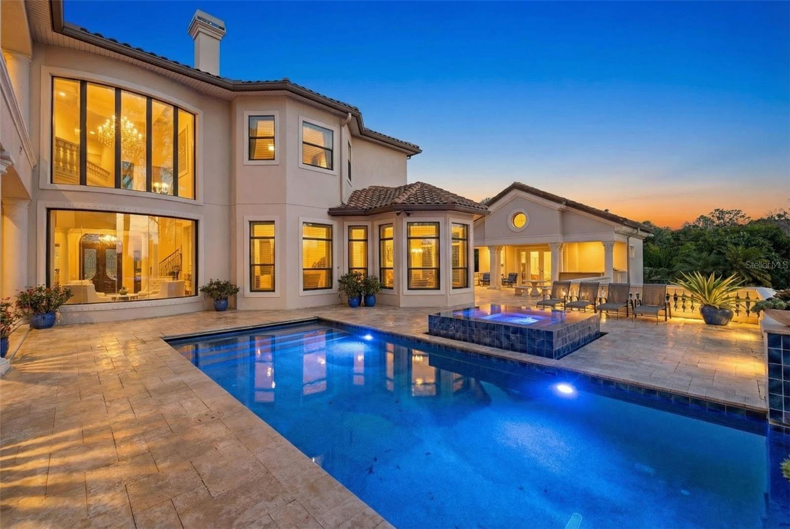 WATERSTONE - Residential